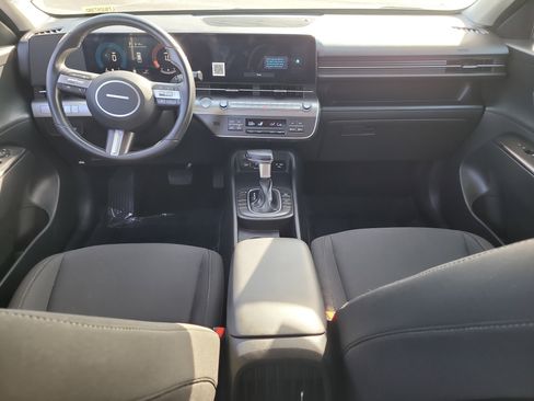 Used 2025 Hyundai Kona SEL image 15