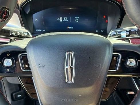Used 2024 Lincoln Corsair Reserve w/ Equipment Group 201A AWD/4WD image 12