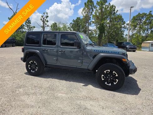 Used 2024 Jeep Wrangler Unlimited Rubicon 4xe AWD/4WD image 2