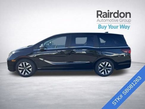 Used 2025 Honda Odyssey EX-L image 4