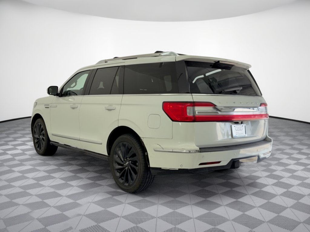 Used 2020 Lincoln Navigator Reserve w/ Equipment Group 208A Reserve AWD/4WD image 3