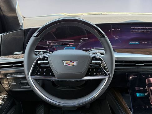 New 2026 Cadillac Escalade Platinum Sport AWD/4WD image 16