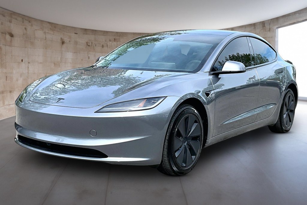 Used 2026 Tesla Model 3 RWD image 13