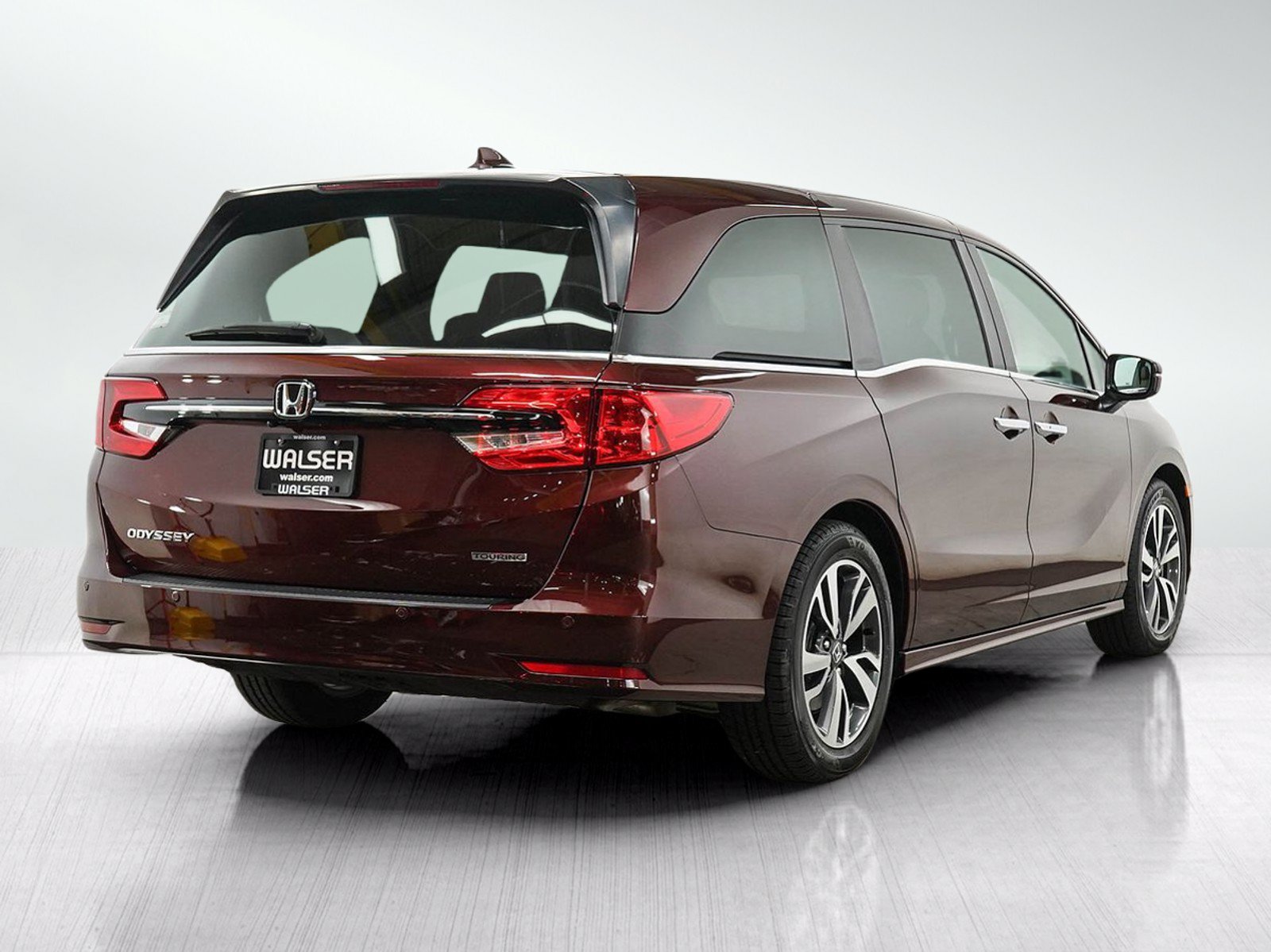 Used 2021 Honda Odyssey Touring image 5