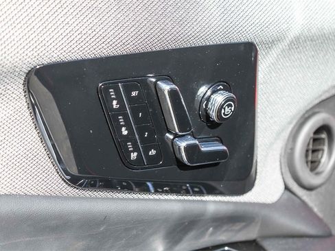 Used 2025 Cadillac Optiq Sport 2 w/ LPO, Floor Liner Package image 27