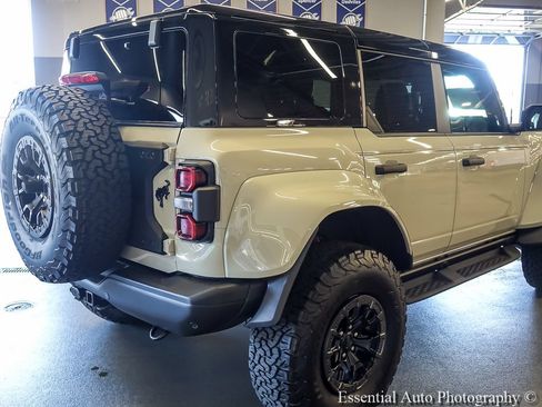 Used 2025 Ford Bronco Raptor AWD/4WD image 7
