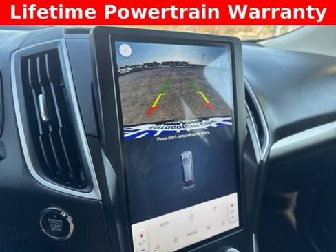 Used 2024 Ford Edge SEL image 7