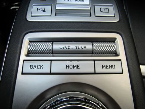 Used 2023 Genesis GV70 2.5T w/ Select Package image 55