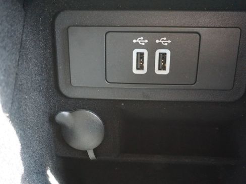 Used 2019 Ford Flex SEL image 24