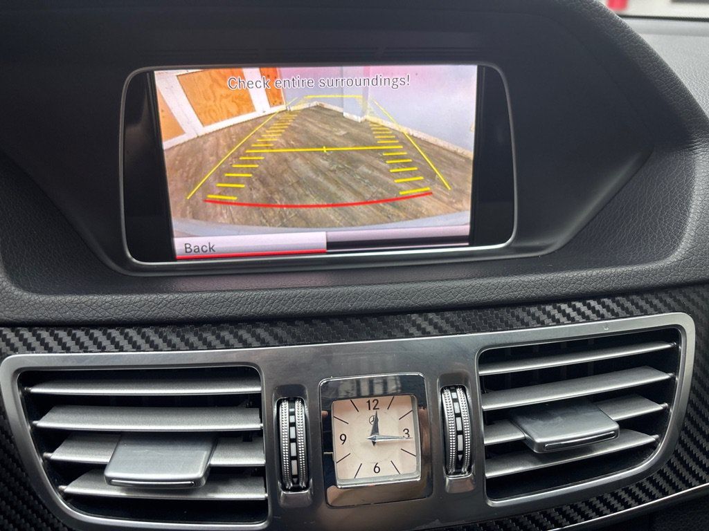 Used 2014 Mercedes-Benz E 350 4MATIC Wagon image 21