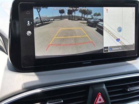 Used 2023 Hyundai Santa Fe SEL image 16