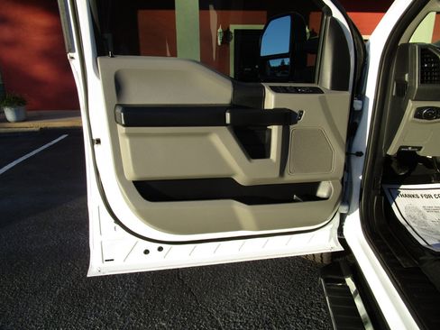 Used 2021 Ford F250 XL w/ STX Appearance Package image 18