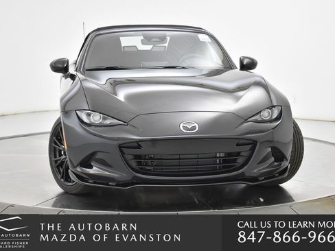 New 2026 MAZDA MX-5 Miata Club w/ Weather Package RWD image 4