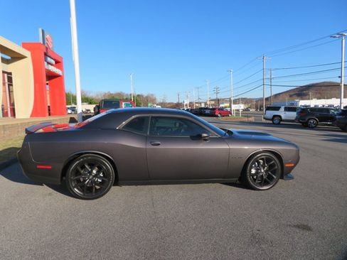 Used 2021 Dodge Challenger R/T w/ Blacktop Package image 2