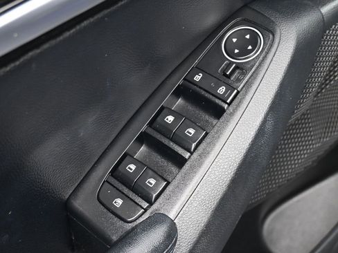 Used 2023 Kia Seltos S image 13