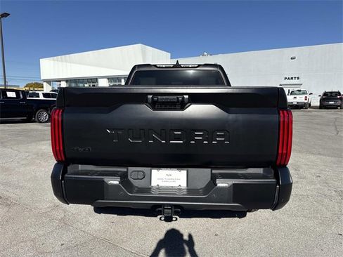 Used 2022 Toyota Tundra SR5 image 3