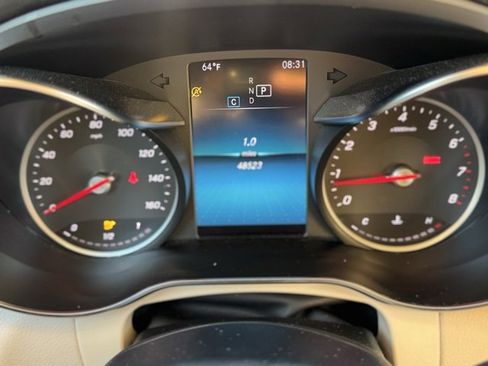 Used 2020 Mercedes-Benz GLC 300 w/ Parking Assistance Package image 18