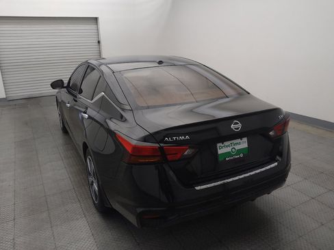 Used 2021 Nissan Altima 2.5 SV FWD image 6