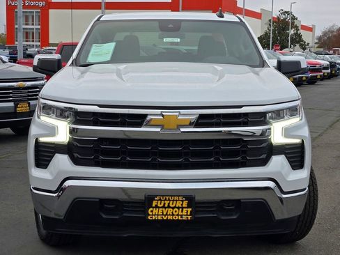 New 2024 Chevrolet Silverado 1500 LT w/ Z71 Off-Road Package image 2