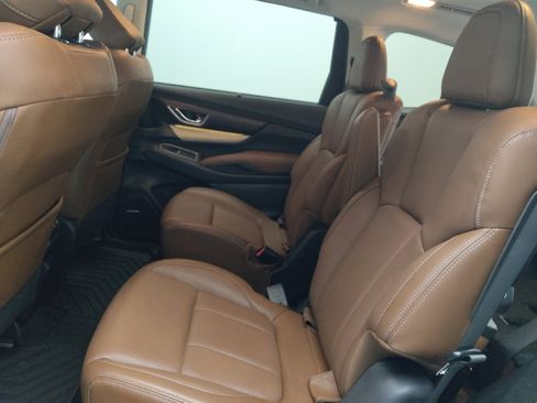 Used 2022 Subaru Ascent Touring AWD/4WD image 18