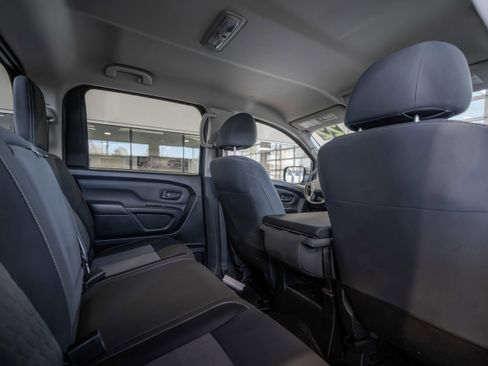 Used 2022 Nissan Titan S w/ S Utility Package image 27