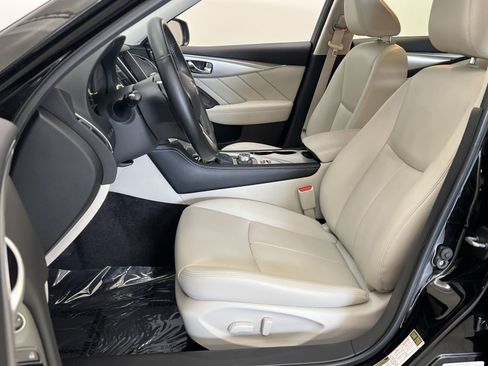 Used 2021 INFINITI Q50 Luxe w/ Cargo Package RWD image 12