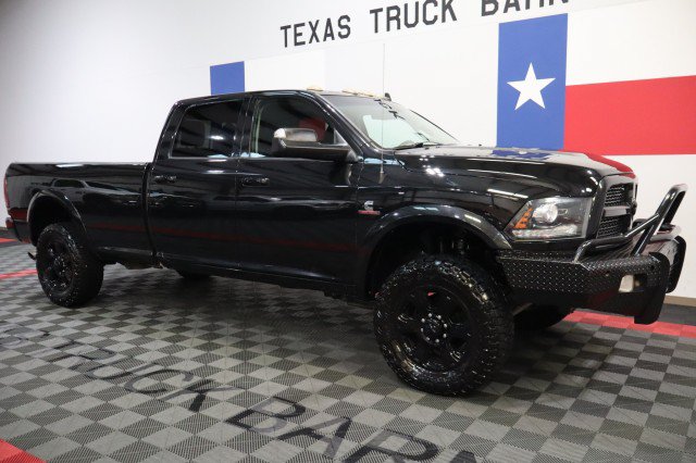 Used 2015 RAM 2500 Laramie w/ Black Appearance Group AWD/4WD image 15