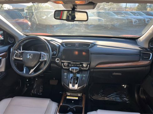 Used 2020 Honda CR-V Touring image 25