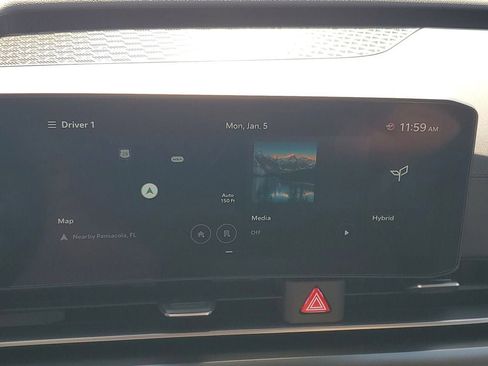 New 2026 Kia Carnival SX w/ SX Dark Edition Package FWD image 16