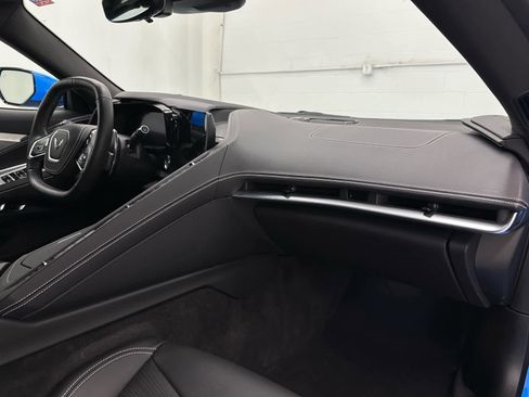 Used 2025 Chevrolet Corvette Stingray Preferred Conv w/ Z51 Performance Package image 21