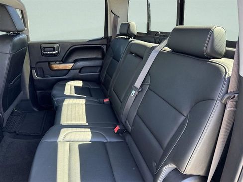 Used 2017 Chevrolet Silverado 1500 LTZ image 26