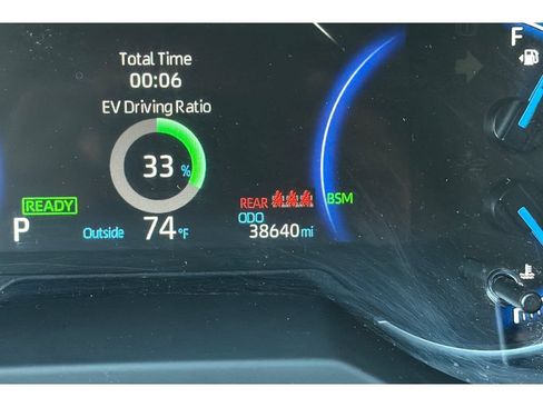 Certified 2023 Toyota RAV4 LE AWD/4WD image 28