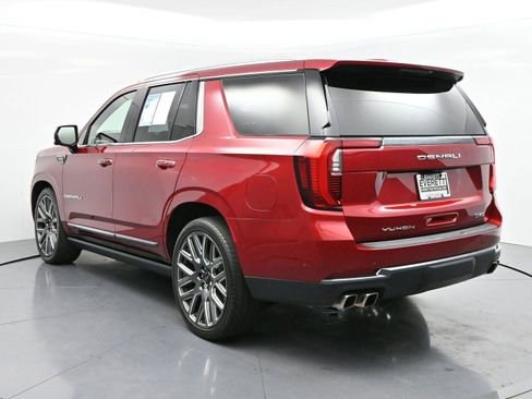 Used 2025 GMC Yukon Denali Ultimate AWD/4WD image 5
