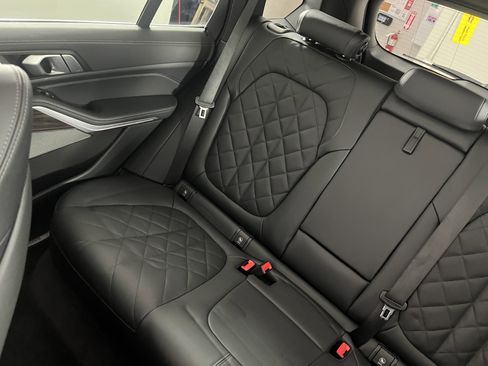 Certified 2025 BMW X5 xDrive40i w/ Premium Package image 22