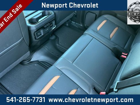New 2026 GMC Sierra 1500 AT4 w/ Technology Package image 10