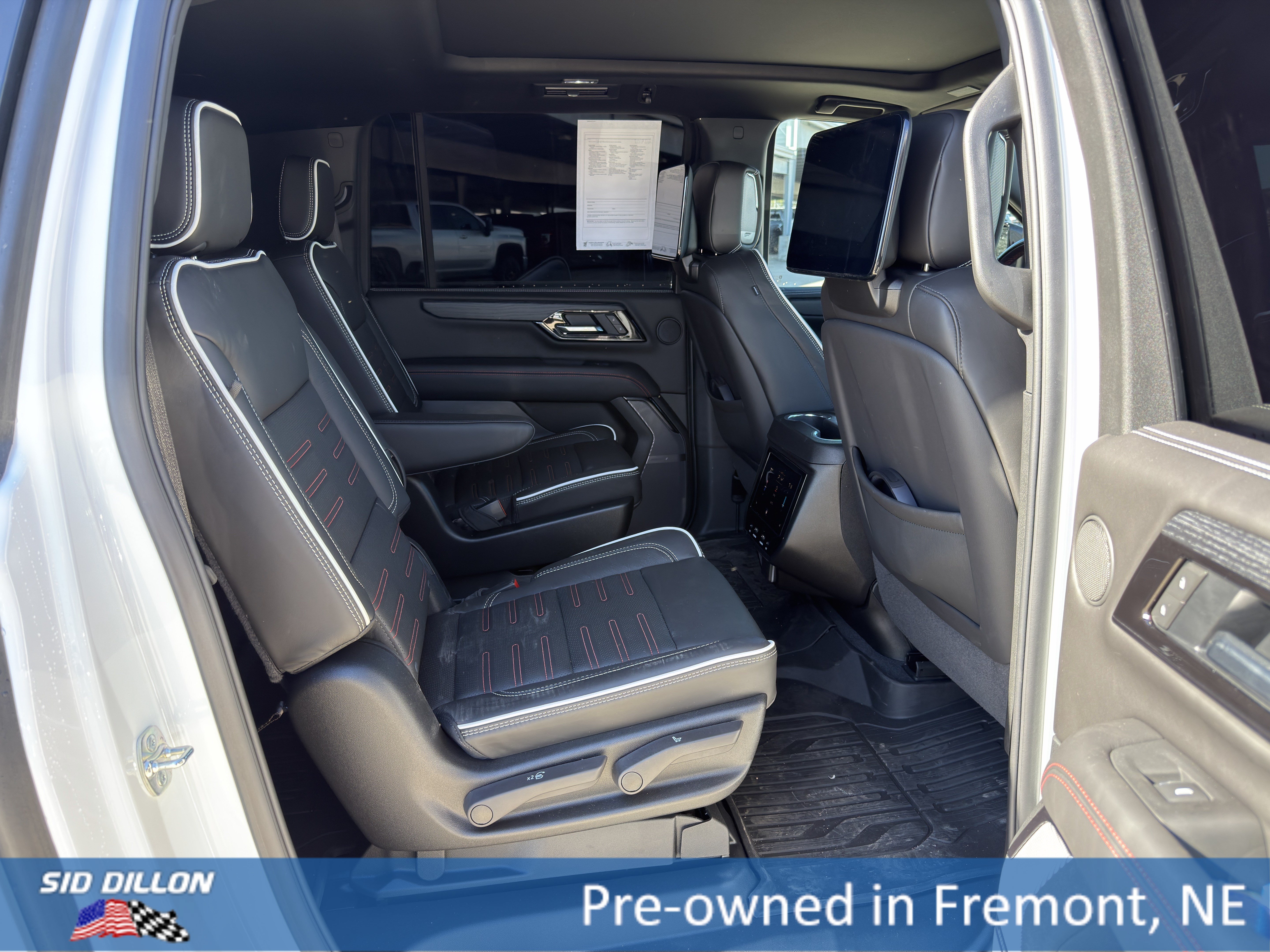 Certified 2026 GMC Yukon XL AT4 Ultimate AWD/4WD image 19