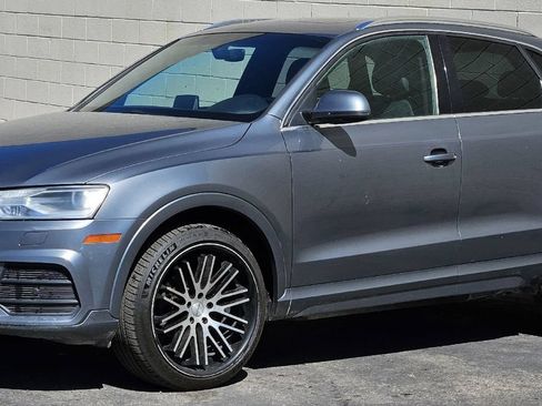 Used 2017 Audi Q3 2.0T Premium Plus w/ Premium Plus Package AWD/4WD image 1