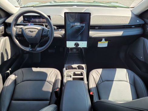 New 2025 Ford Mustang Mach-E Premium image 31