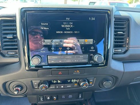 Used 2022 Nissan Frontier Pro-X image 29