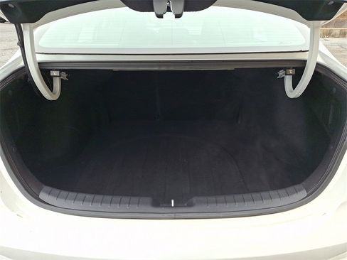 Used 2022 Kia Forte LXS image 28