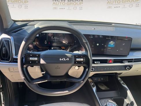 New 2026 Kia Sorento EX FWD image 10