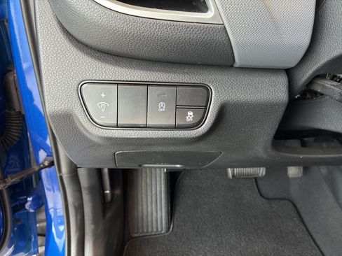 Certified 2024 Kia Seltos LX AWD/4WD image 19