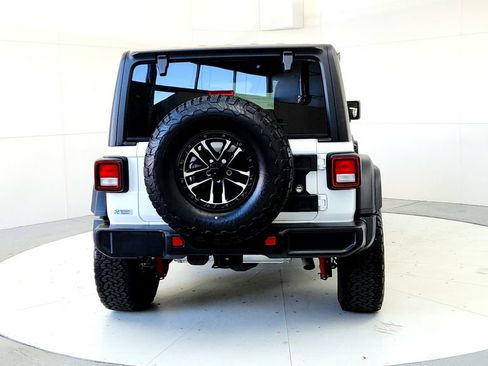 Used 2024 Jeep Wrangler Unlimited Sport AWD/4WD image 5