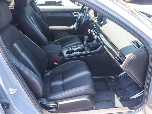 Used 2024 Honda Civic Sport image 17