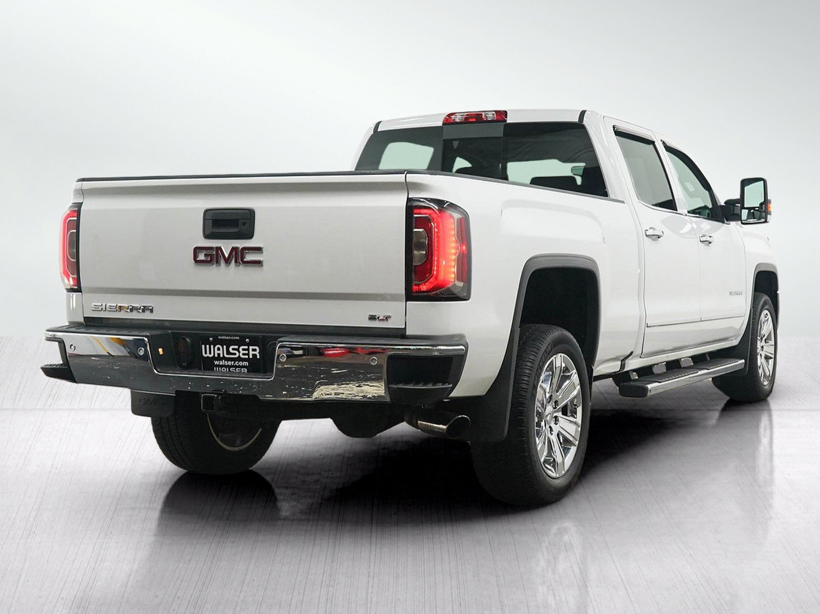 Used 2018 GMC Sierra 1500 SLT AWD/4WD image 5