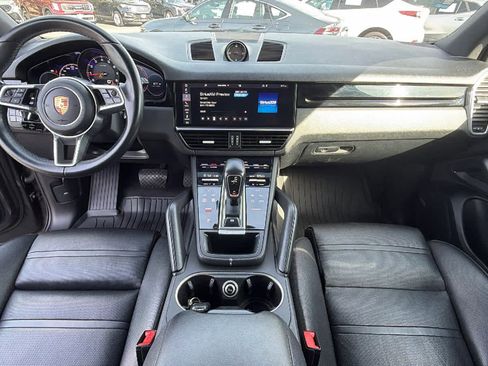 Used 2019 Porsche Cayenne AWD/4WD image 26
