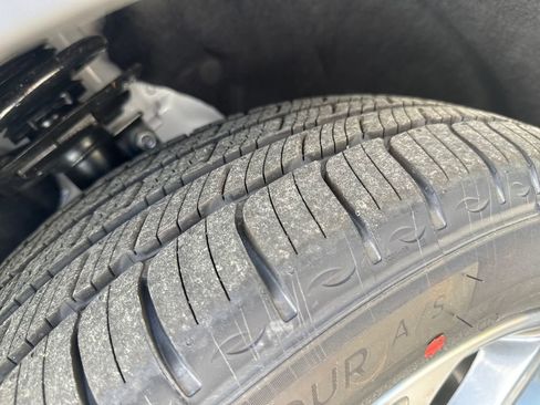 New 2026 Lincoln Corsair Premiere image 20