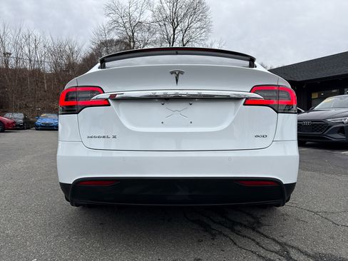 Used 2016 Tesla Model X 60D image 19