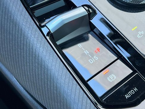 Used 2026 BMW X3 xDrive30 w/ Premium Package image 15