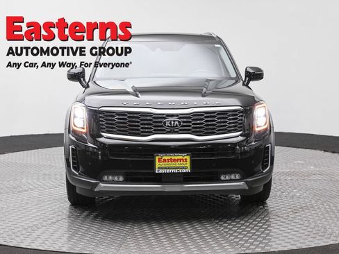 Used 2021 Kia Telluride SX w/ Towing Package AWD/4WD image 2